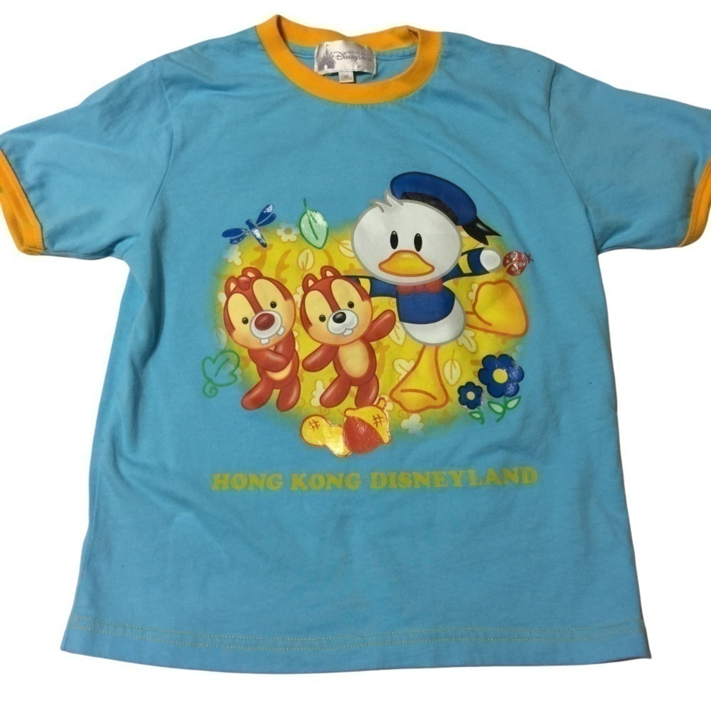 Hong Kong Disneyland Donald Duck and friends Short Sleeve Tee size medium.